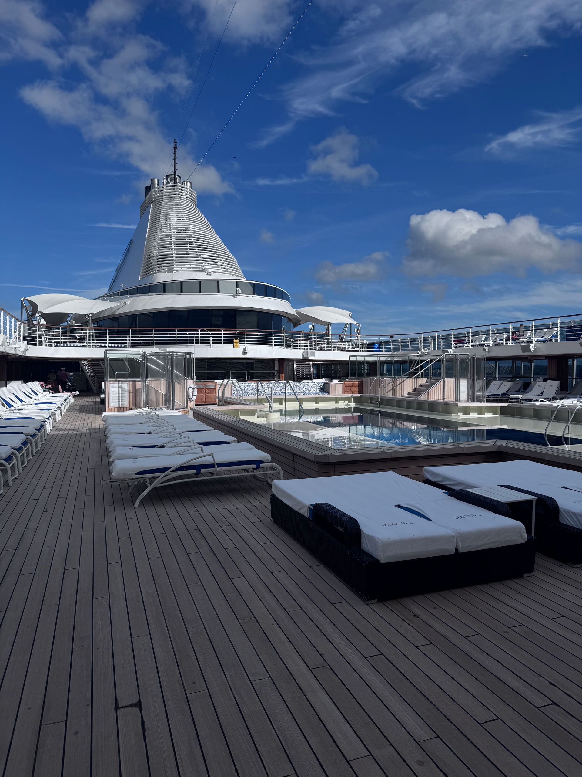 Oceania Marina ship