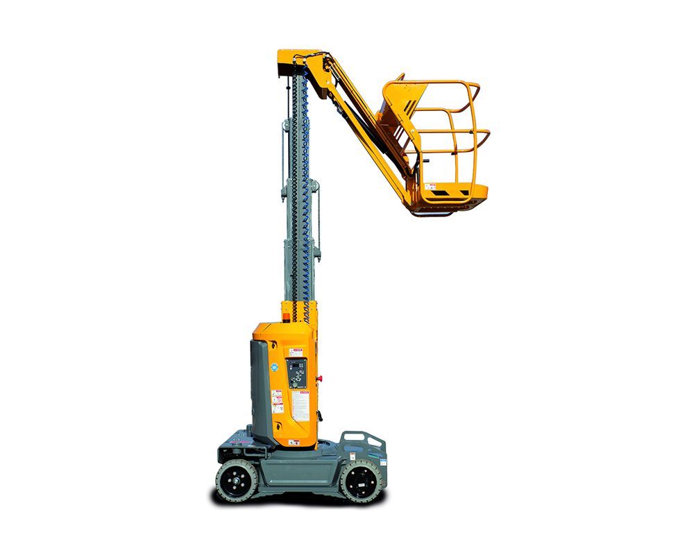 Nacelle élévatrice verticale STAR 10 de couleur jaune, avec bras pendulaire et plateforme de travail en hauteur.