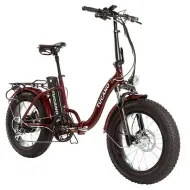 Una bicicleta eléctrica plegable de color rojo con neumáticos grandes sobre un fondo blanco.
