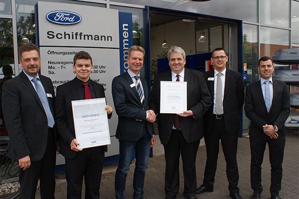 Vertrauen Sie auf einen erfahrenen Ford-Händler in Bonn und vereinbaren Sie direkt eine Probefahrt im Ford-Neuwagen.
