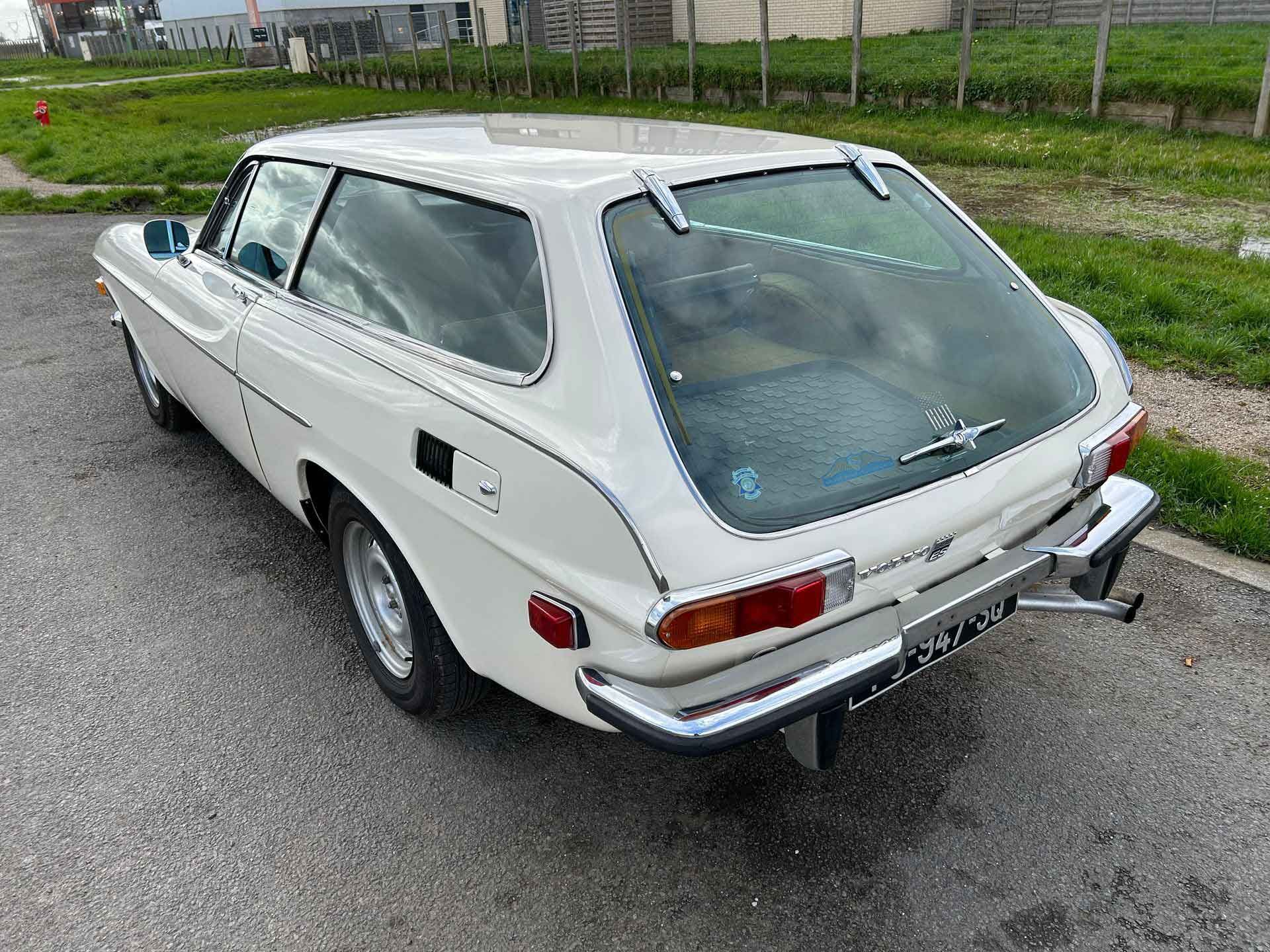 Volvo P1800 ES 2.0 vue arrière