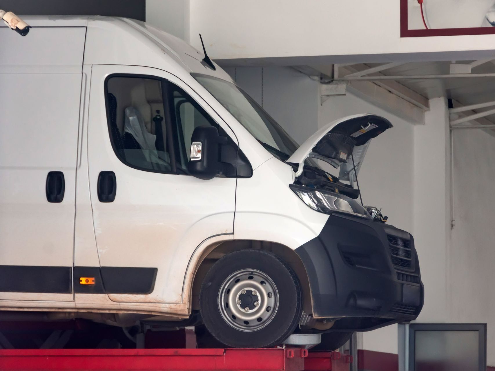 Utilitaire en réparation