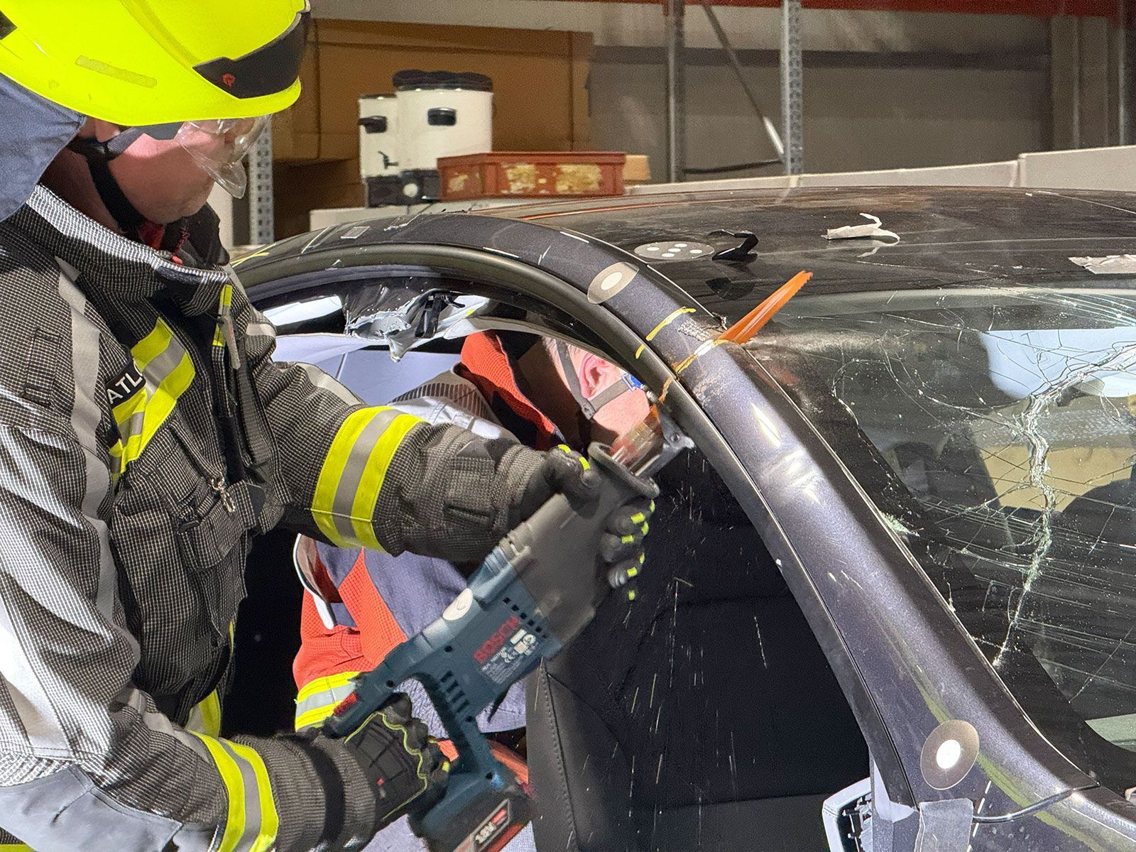 TESLA NEUFAHRZEUGTRAINING