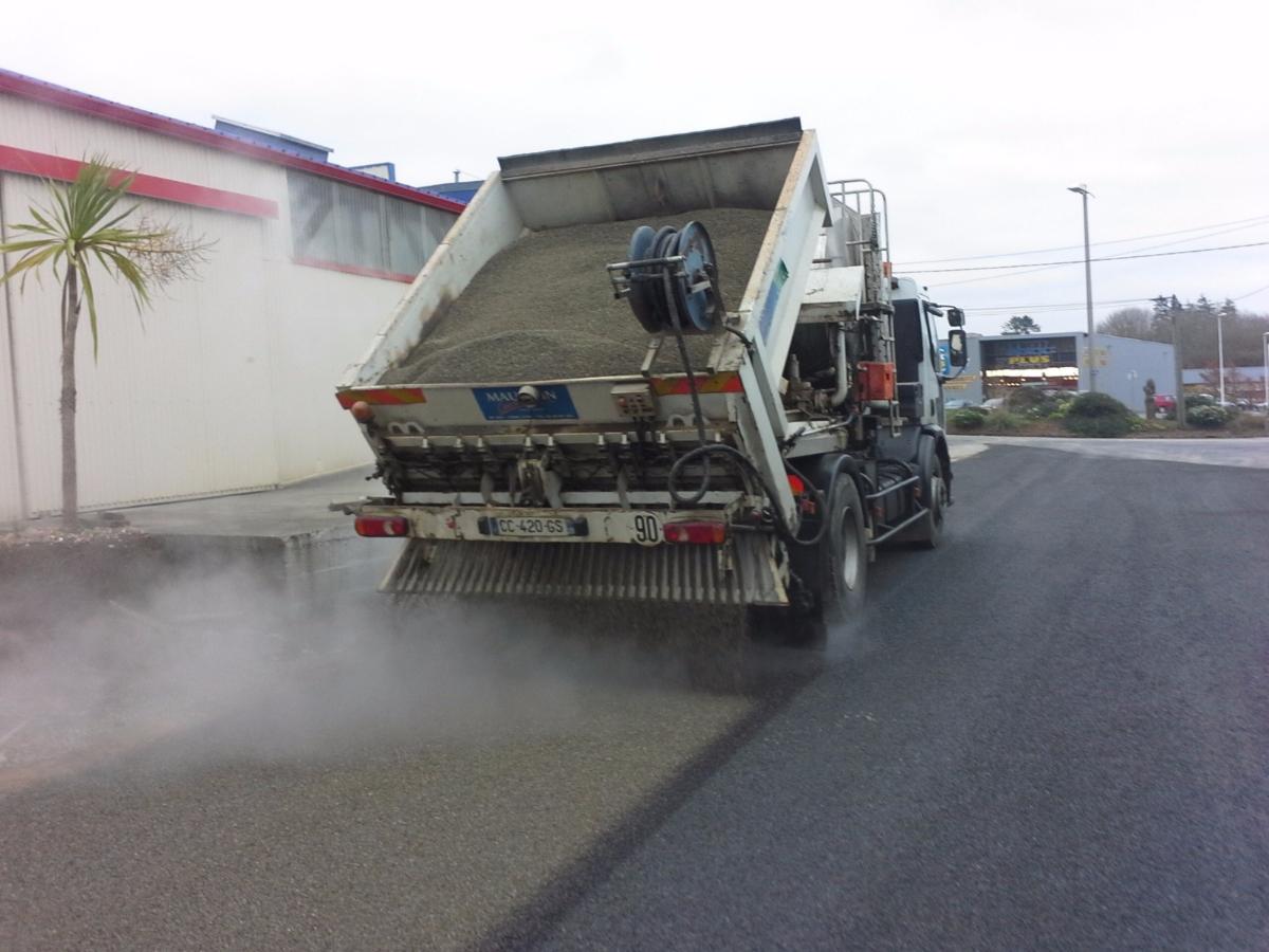 Travaux de goudronnage