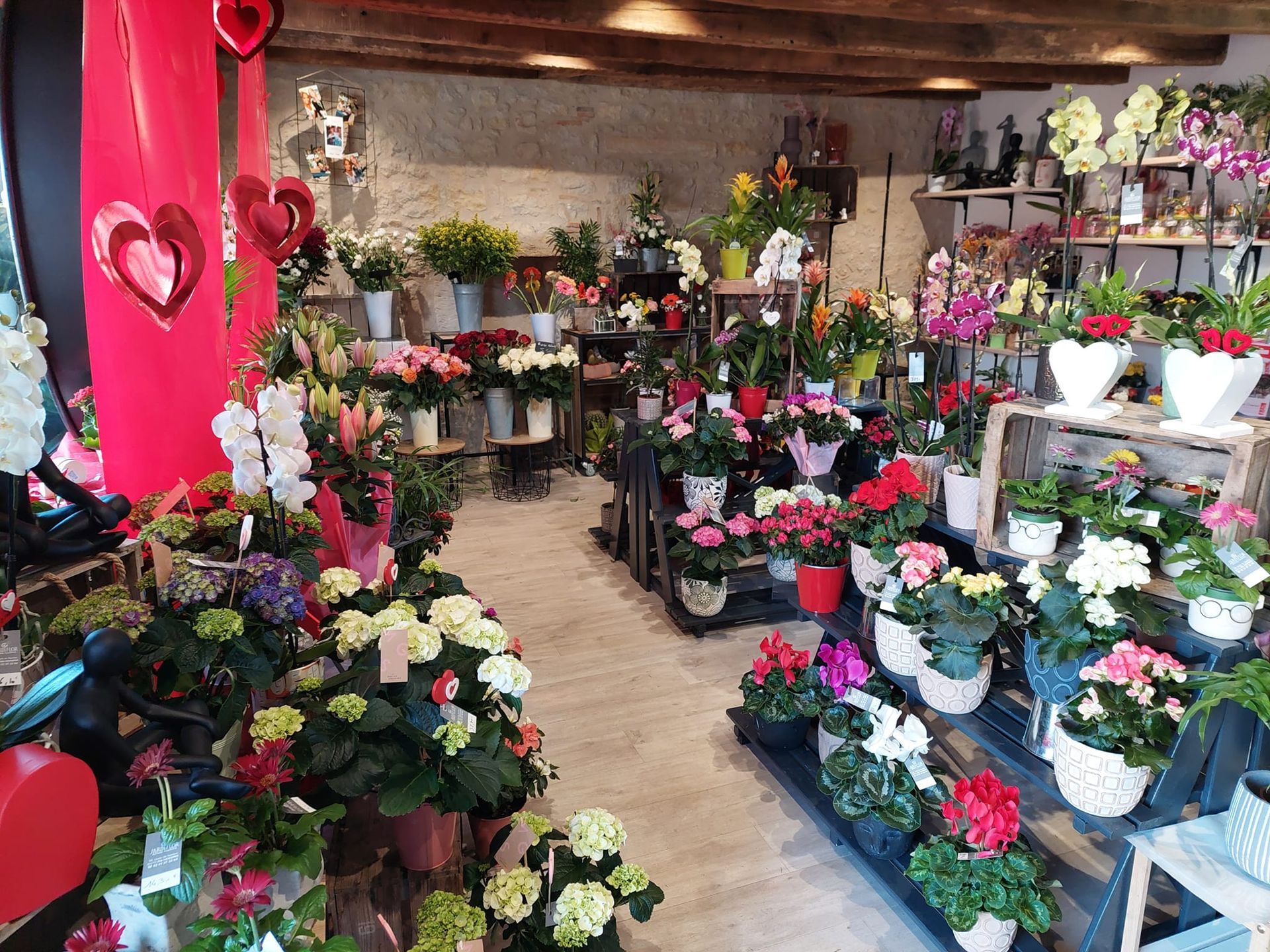 Intérieur boutique saint valentin