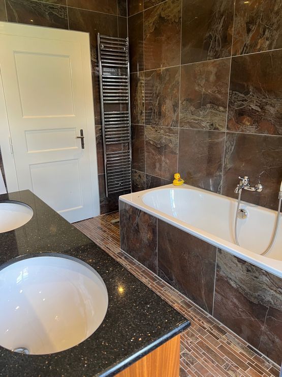 Bodenbeläge - Plattenbeläge Röthlisberger AG - Zollikofen