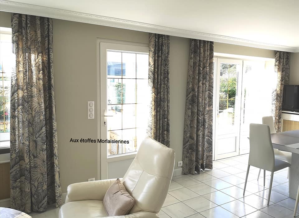 Rideaux occultant blanc à motif de feuilles