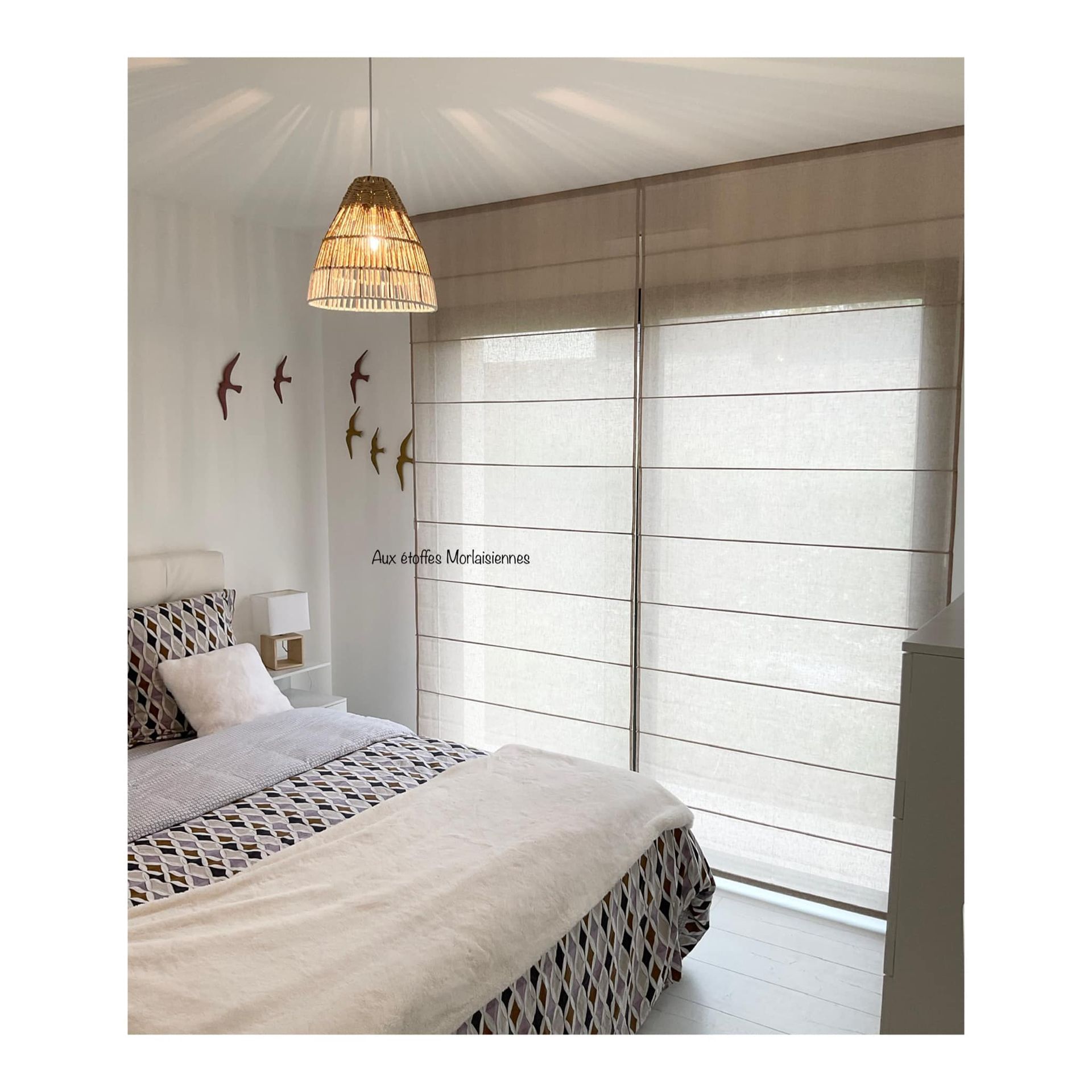 Pan japonais blanc dans une chambre