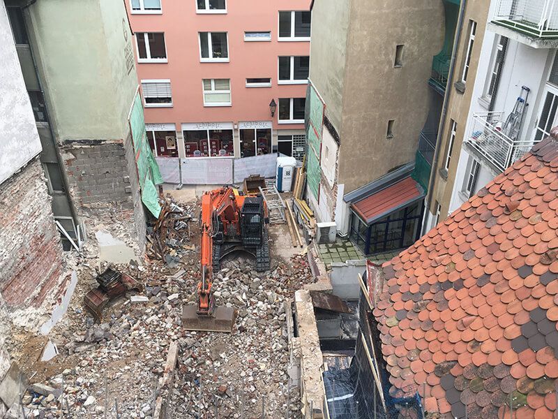 Beuschlein Transportbeton GmbH & Co.KG, 97236 Randersacker, Transportbeton, Entsorgung, Containerdienst, Recycling Baustoffe, Sand - Splitt, Zwischenlagerung, Erdbau, Abbruch, Rückbau, Schwertransporte