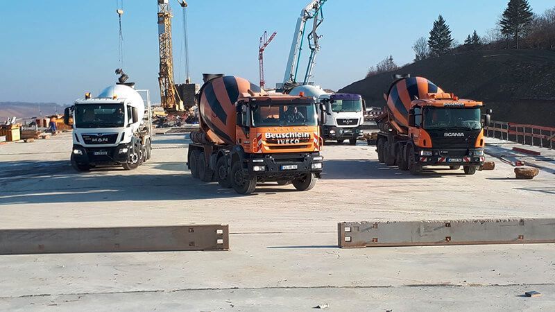 Beuschlein Transportbeton GmbH & Co.KG, 97236 Randersacker, Transportbeton, Entsorgung, Containerdienst, Recycling Baustoffe, Sand - Splitt, Zwischenlagerung, Erdbau, Abbruch, Rückbau, Schwertransporte