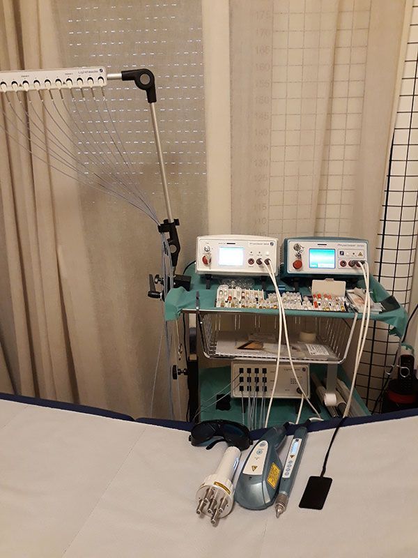 Ορθοπαιδικός Χειρουργός – Εφαρμογές Βελονισμού Σαρακώτσης Πολυχρόνης