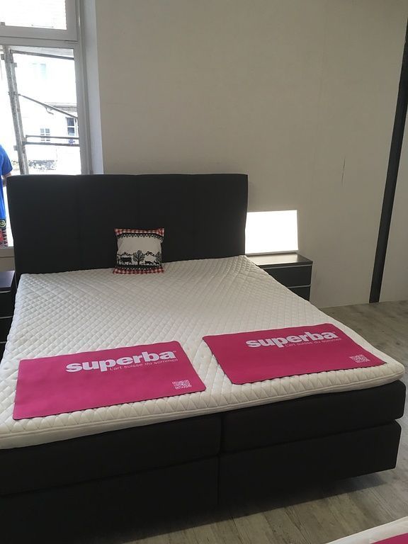 Meubles Alaska et Brocante à La Brévine, Neuchâtel