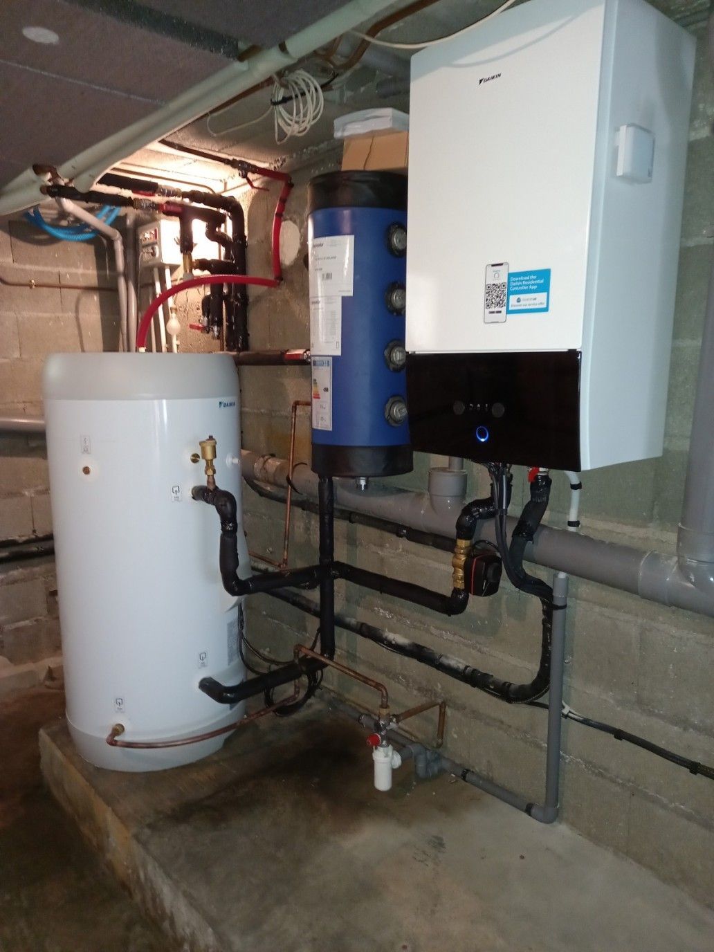 Chauffe-eau avec unité intérieure Daikin