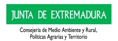 Logotipo de la Junta de Extremadura: pancarta verde con texto blanco y el nombre del departamento debajo en negro.