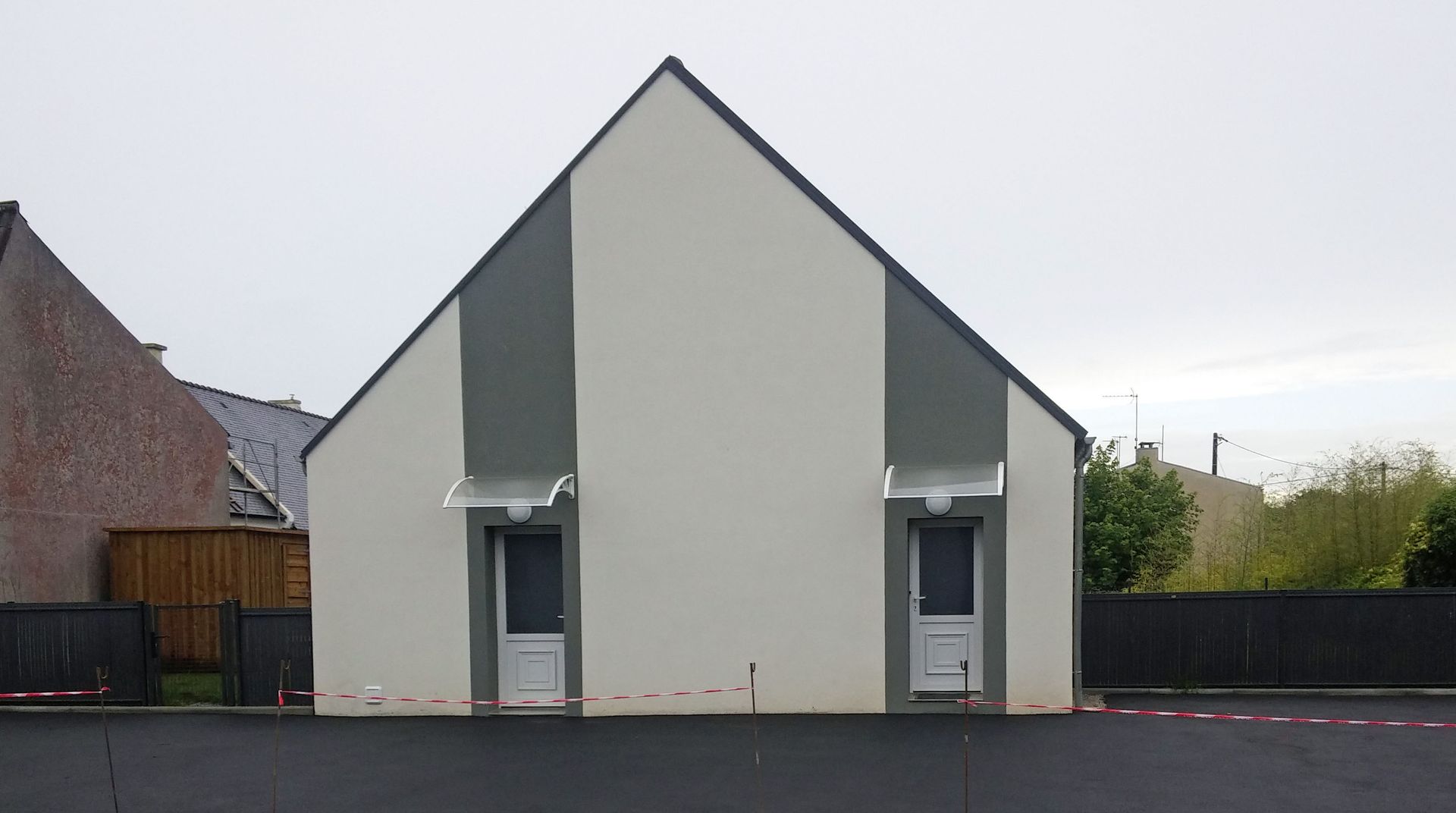 Livraison d'une maison transformée en logements collectifs