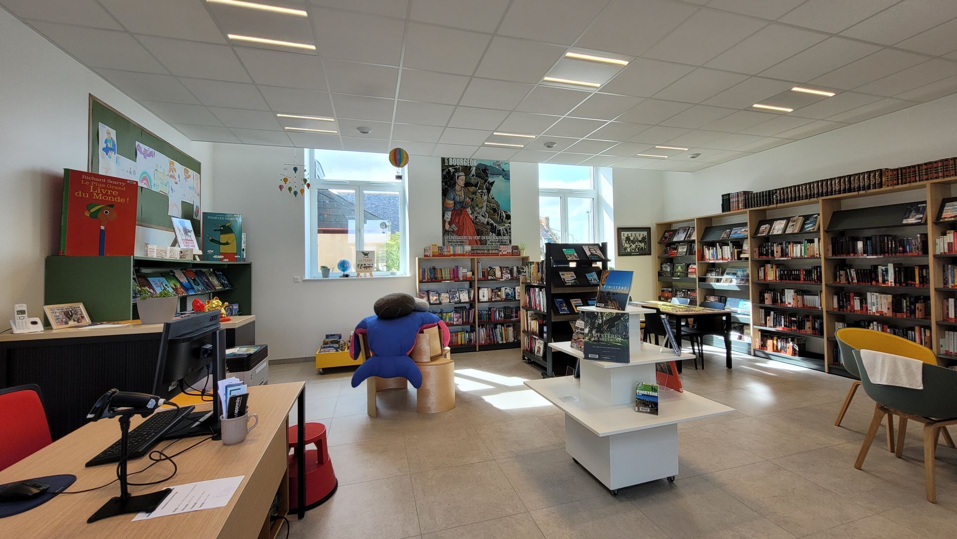 Aménagement d'une bibliothèque publique