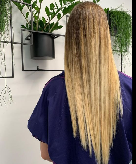 Schiaritura punte - Salone parrucchiere 50 sfumature Maggia