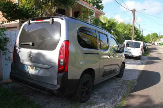 Véhicule utilitaire