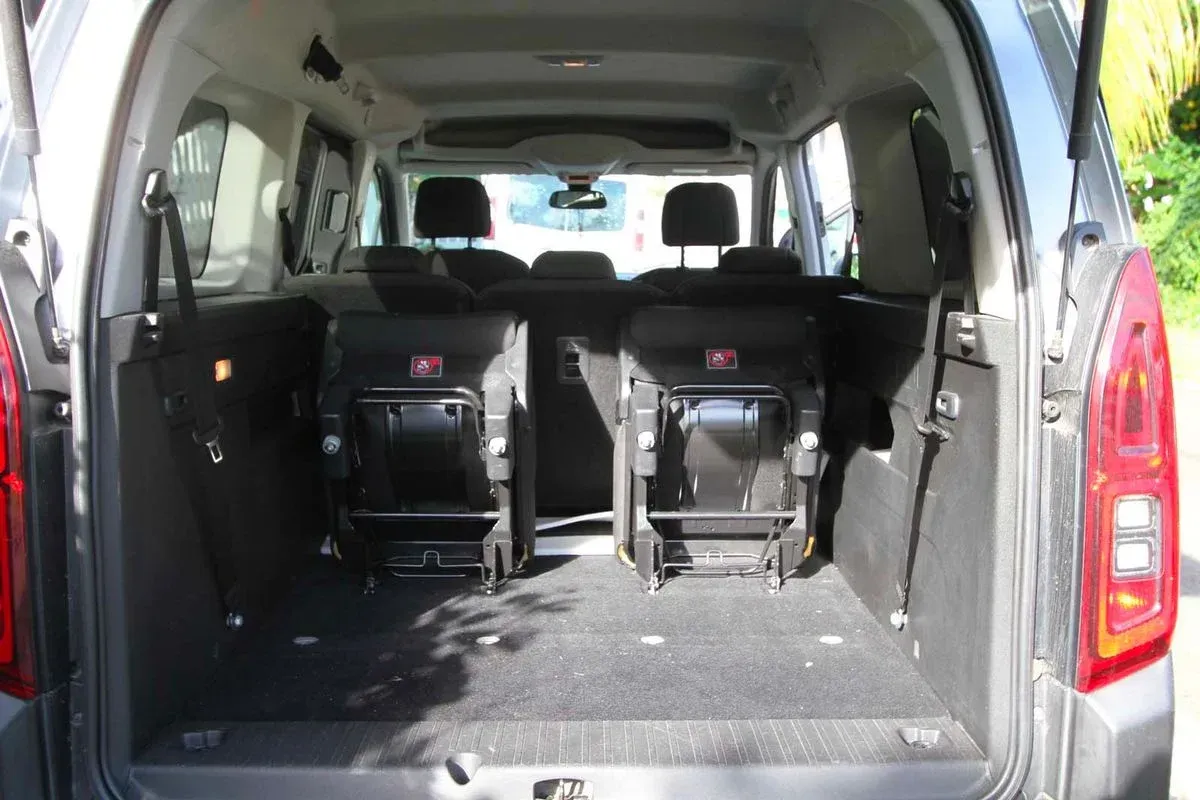 Coffre d'un Renault Trafic