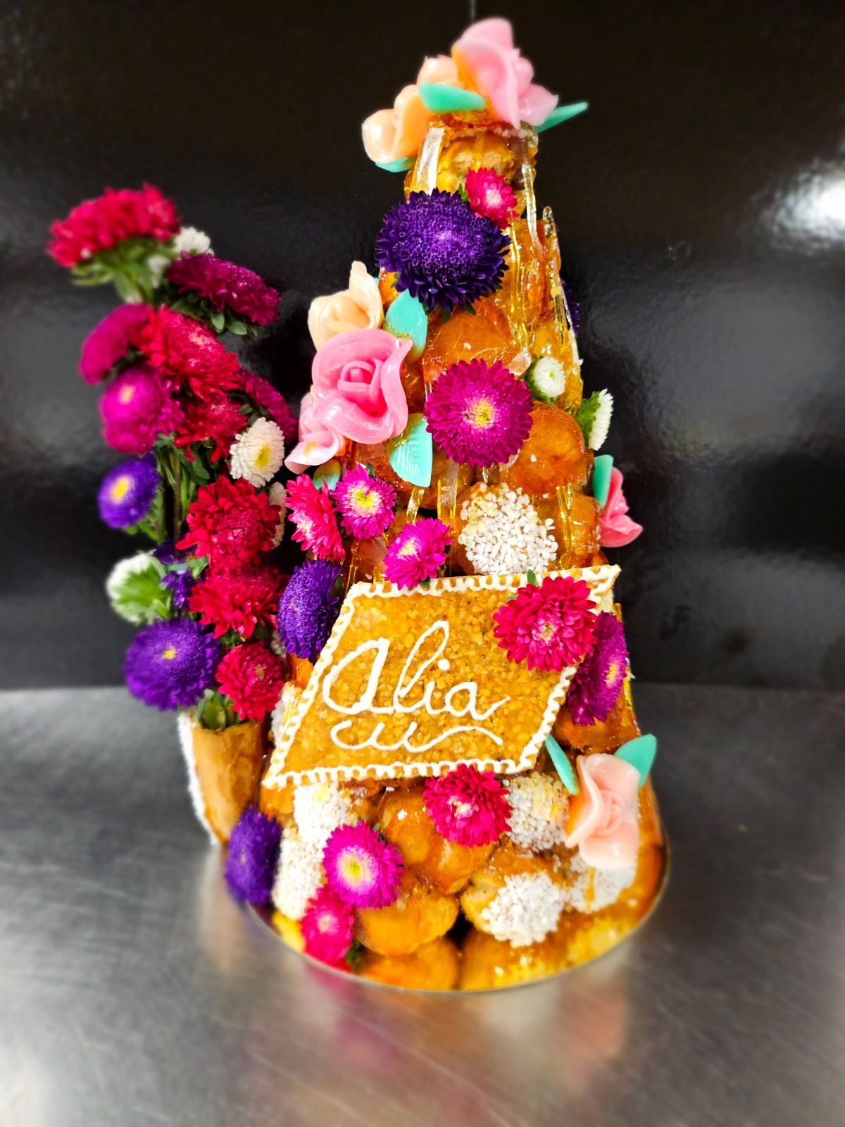 Pâtisserie aux fleurs fraîches