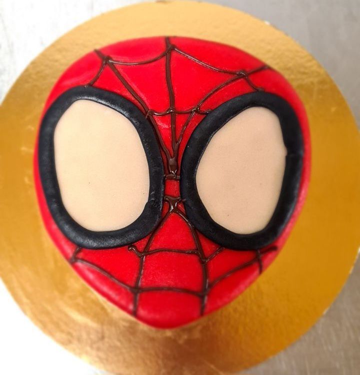 Gâteau d'anniversaire Spiderman
