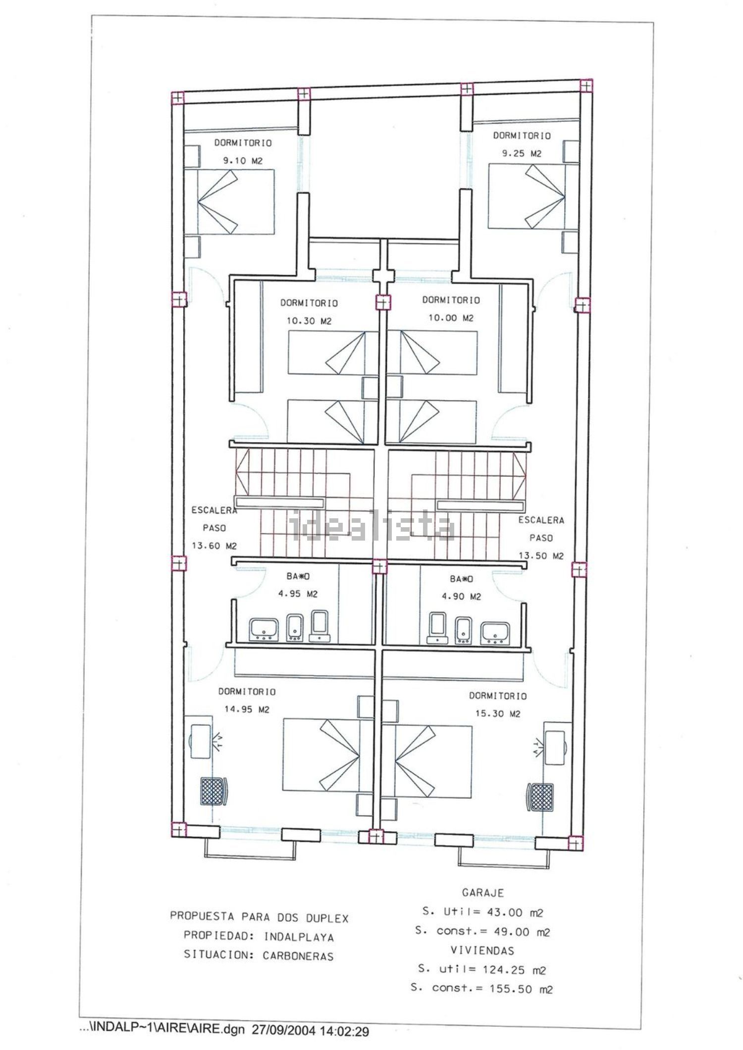 Un plano en blanco y negro de una casa.