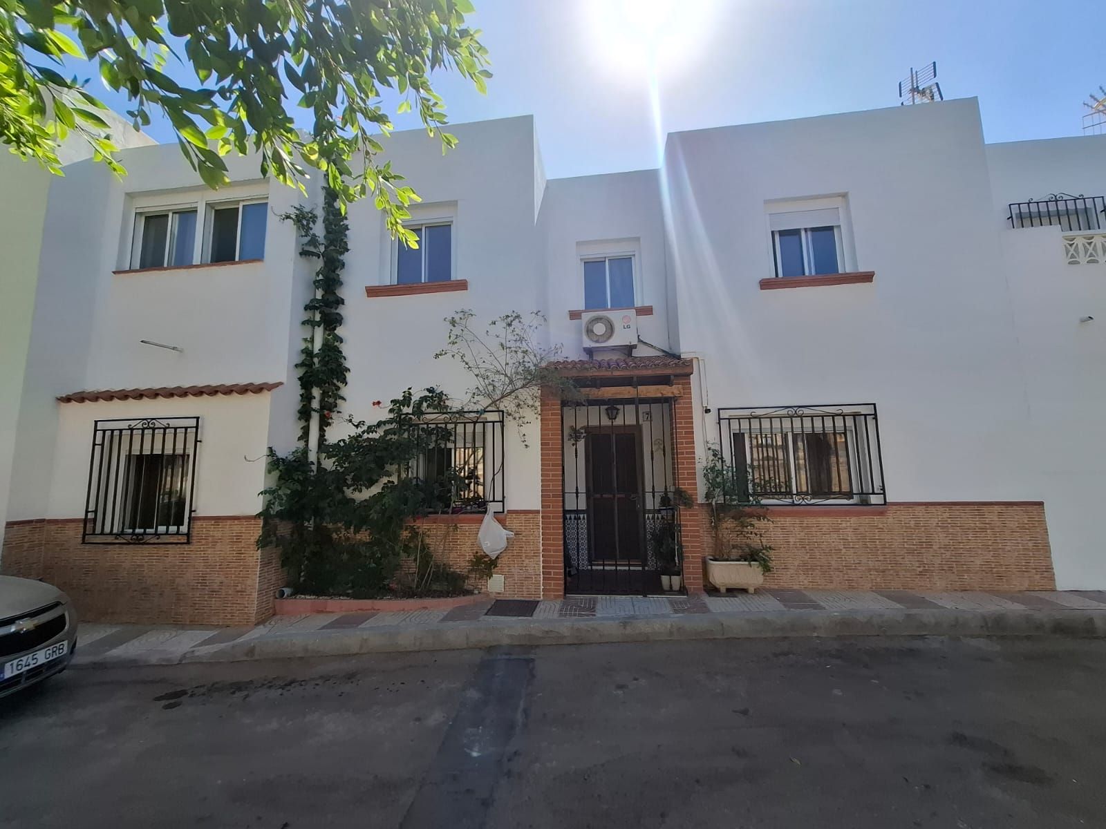CASA EN VENTA EN CARBONERAS