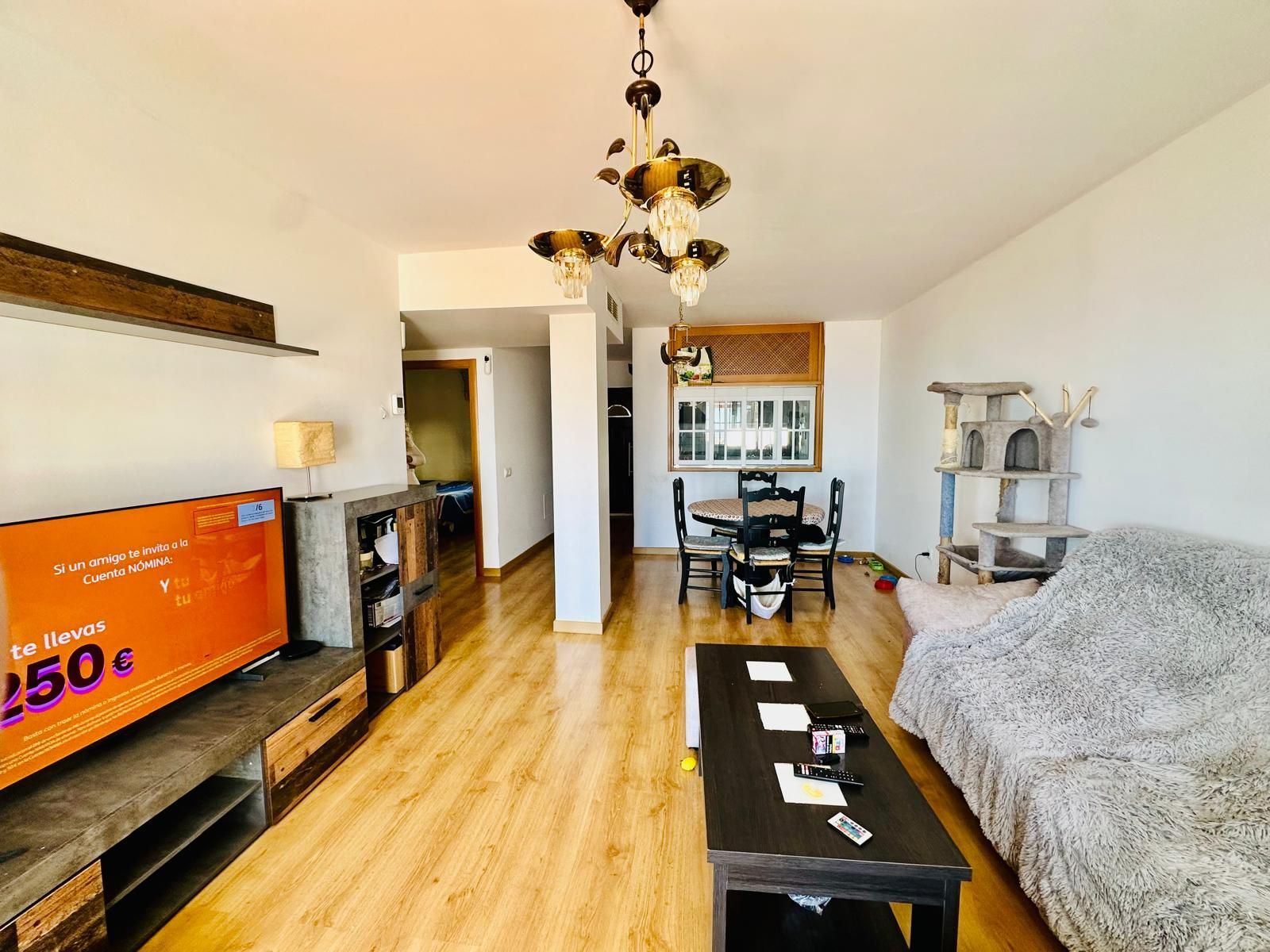 Piso en venta con vistas al mar