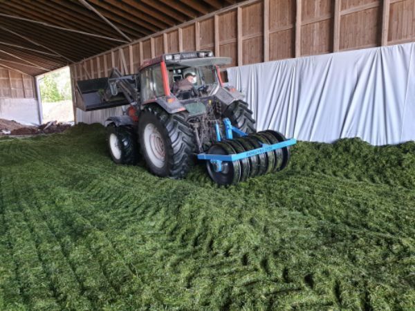 Koneurakointi Toni Harju Oy