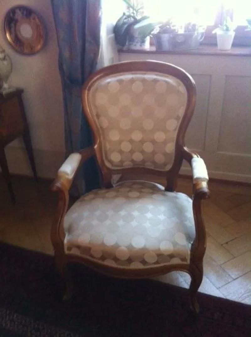 Wohnstoffe GmbH Stuhl