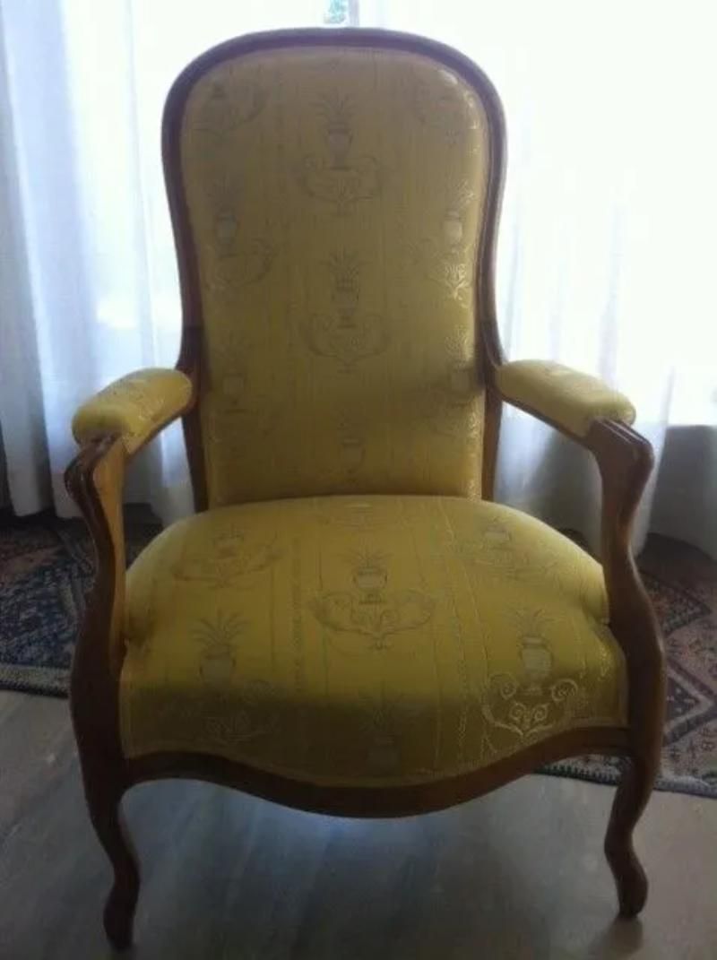 Wohnstoffe GmbH Stuhl