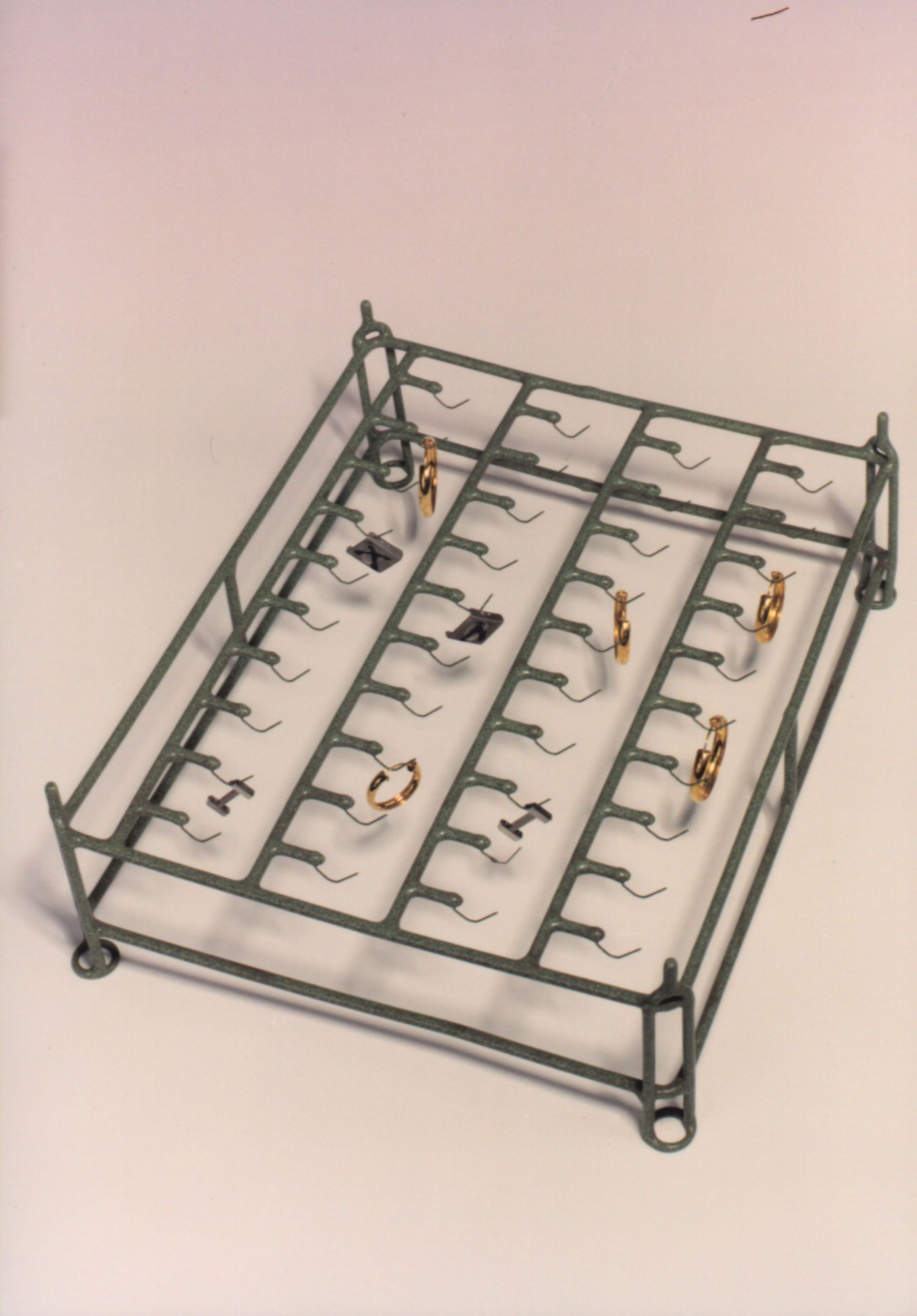 Panier avec crochets 0.50, capacité 40 pces - Sébastien Docourt