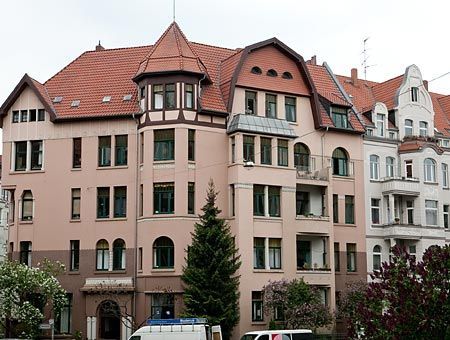 Eicklinger Dach und Fassadenabu UG, altes restauriertes Wohngebäude 