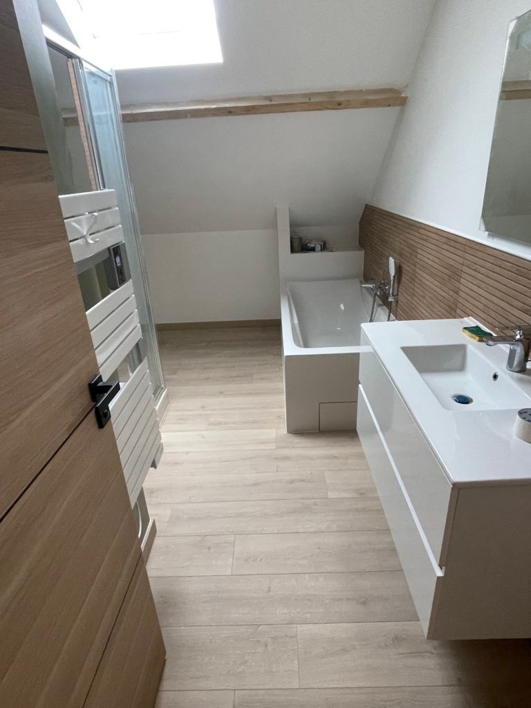 Exemple de projet d'isolation, de menuiseries et de sanitaires 7