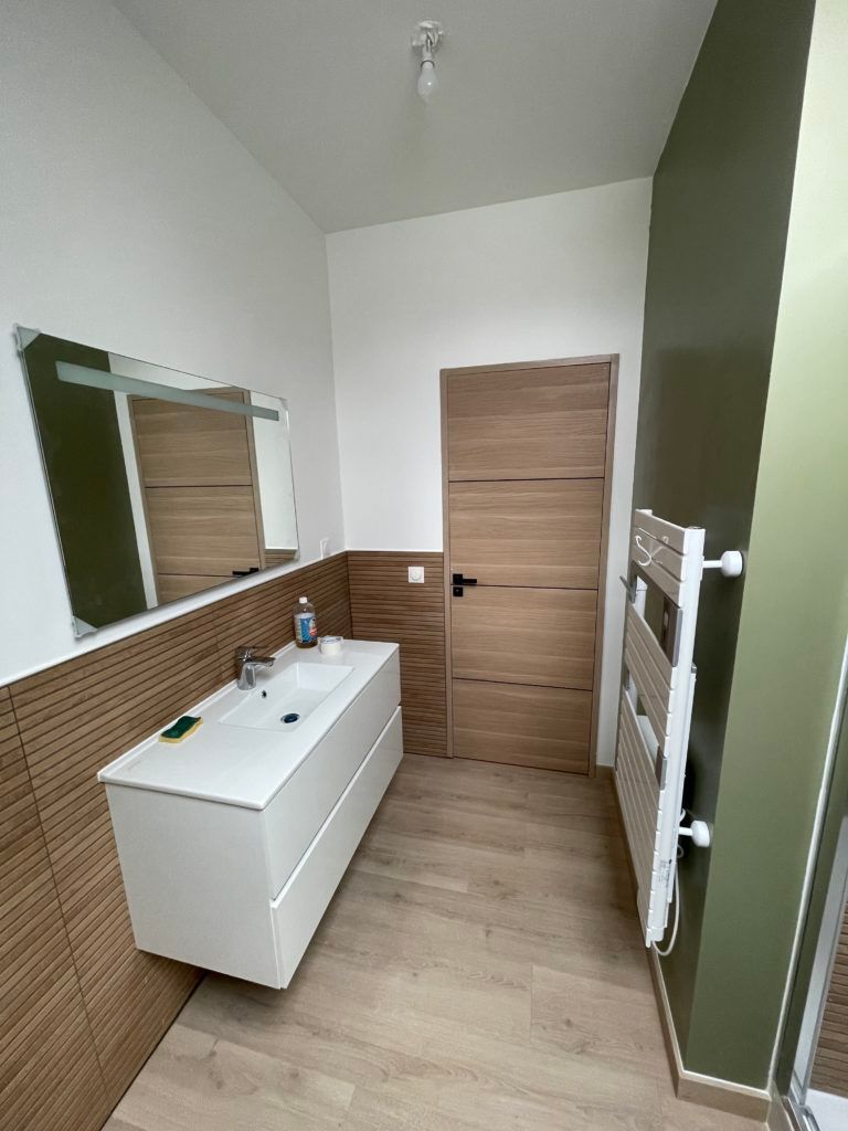 Exemple de projet d'isolation, de menuiseries et de sanitaires 9