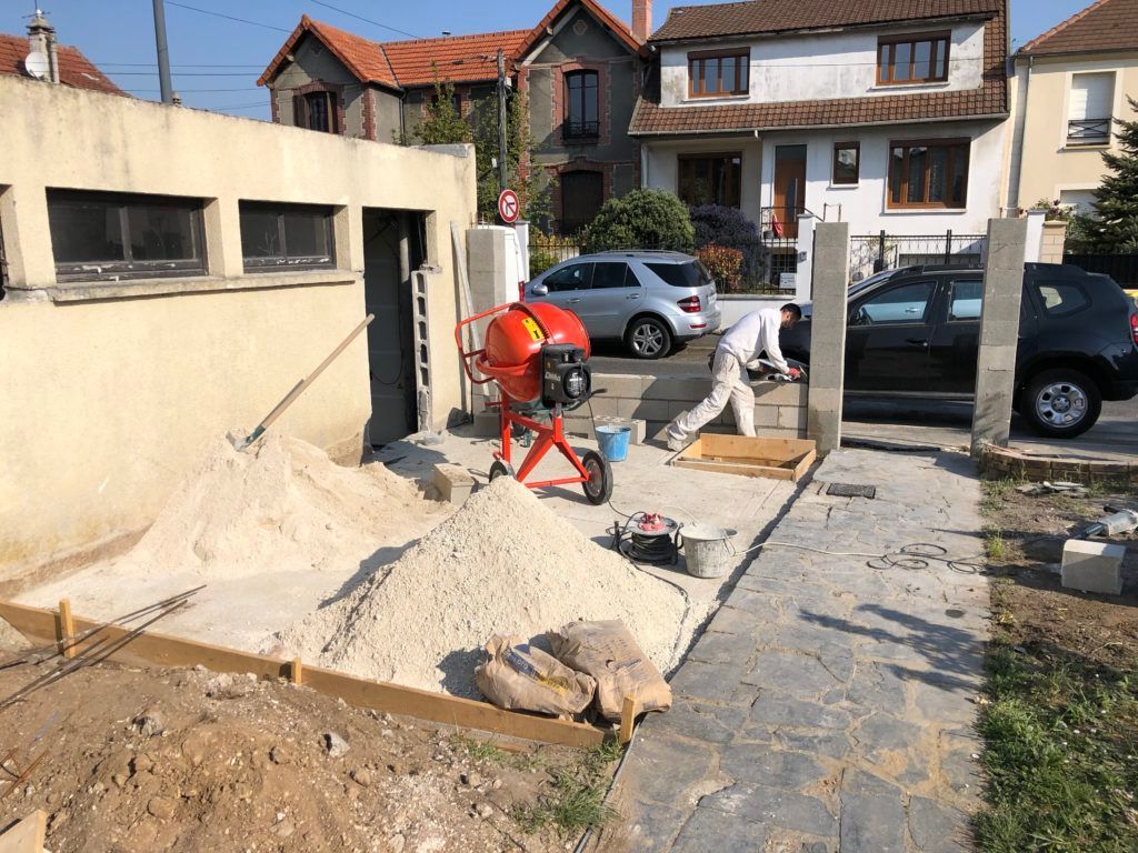 Exemple de projet de rénovation de garage et clôture de maison 4