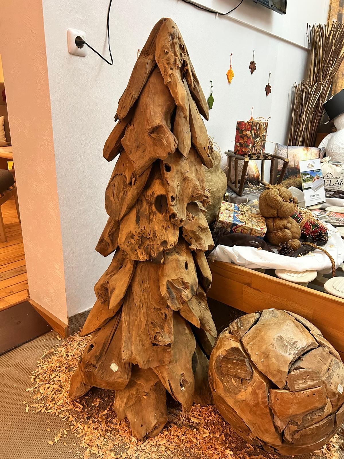 Holz-Tannenbaum 