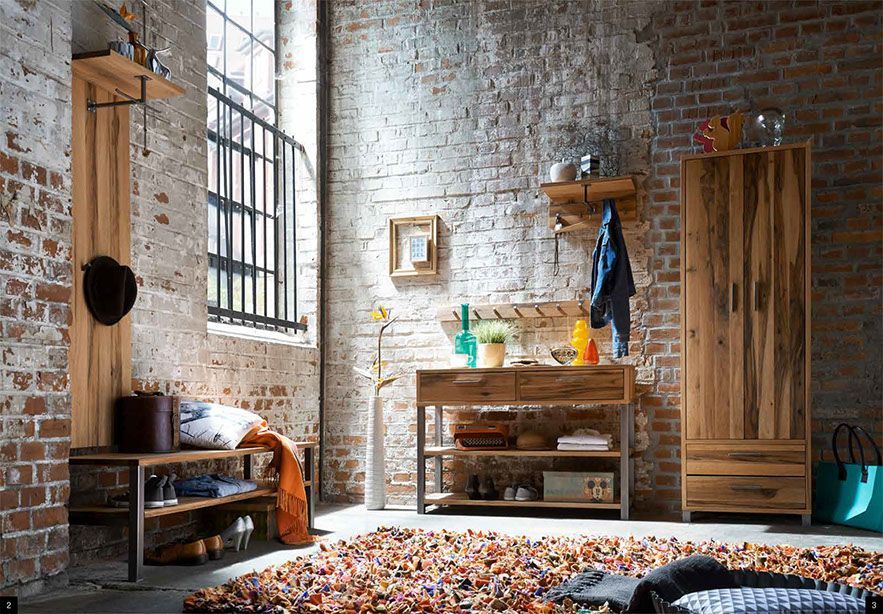 Garderobe mit Sideboard, Schuhständer und Schrank