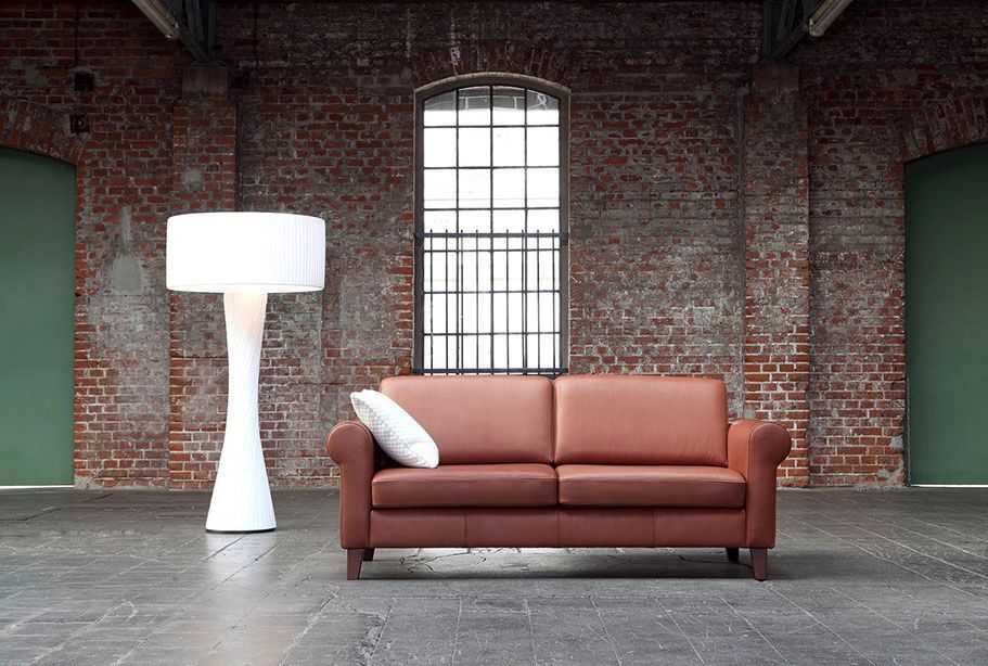 2-Sitzer-Sofa aus Leder in Weinrot 