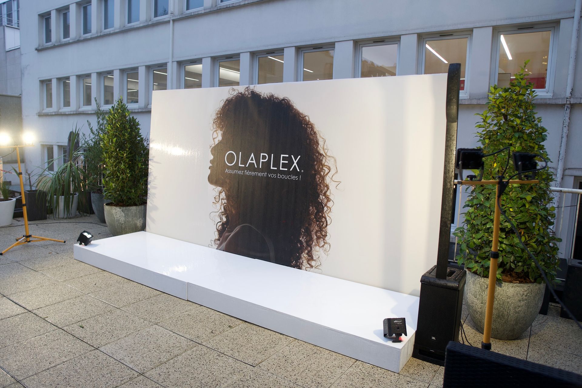 Stand Olaplex photo