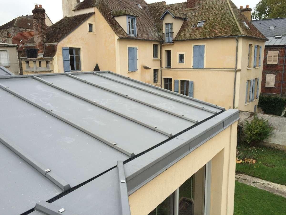 Toit de bardage en aluminium