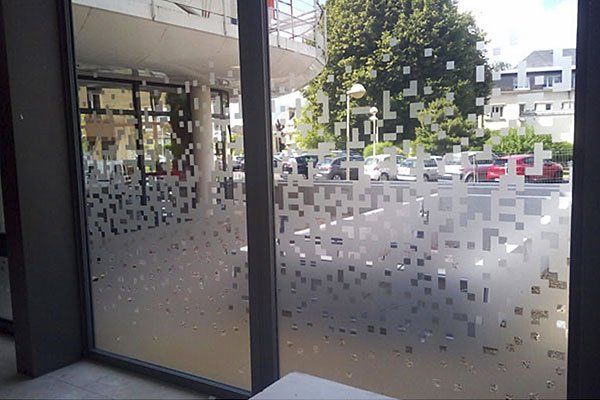 Baie vitrée avec portes coulissantes