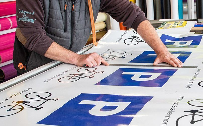 Signalétique routière en cours de création