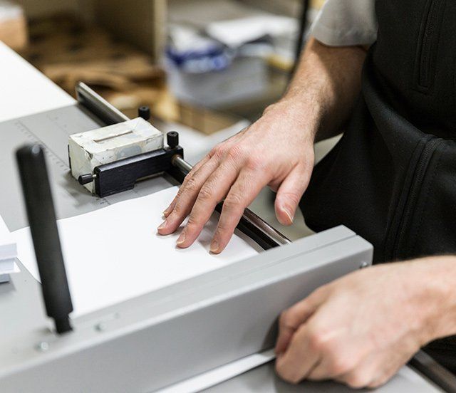 Découpe sur mesure de papier