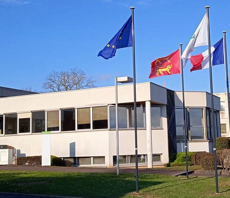 Film antidécoloration pour vitrage