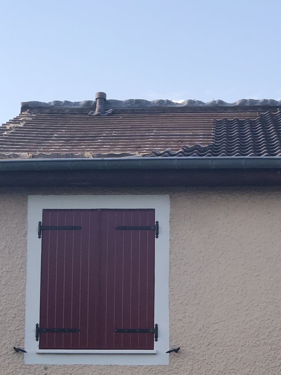 Pose de tuiles en rénovation