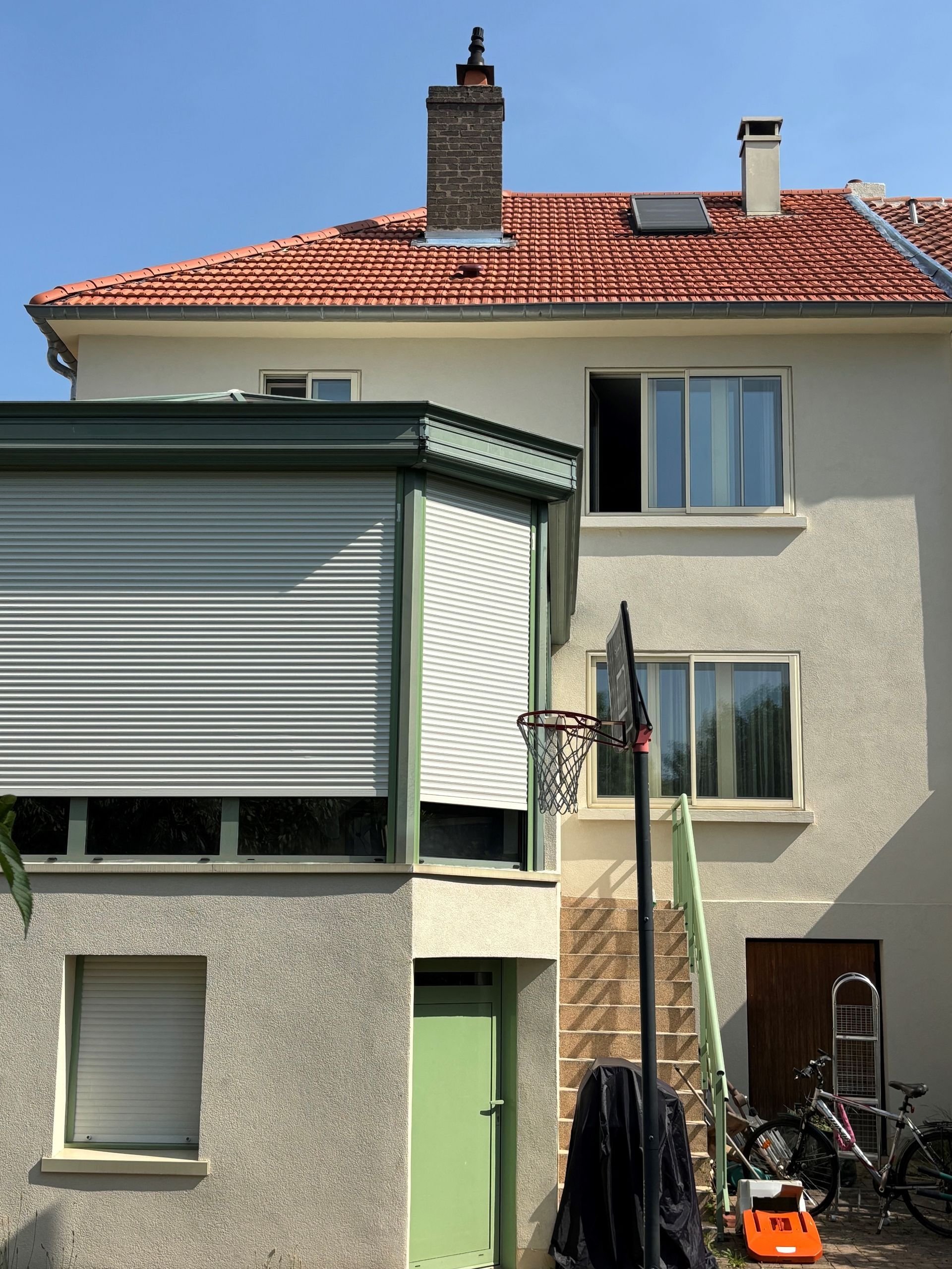 Maison avec veranda couverte