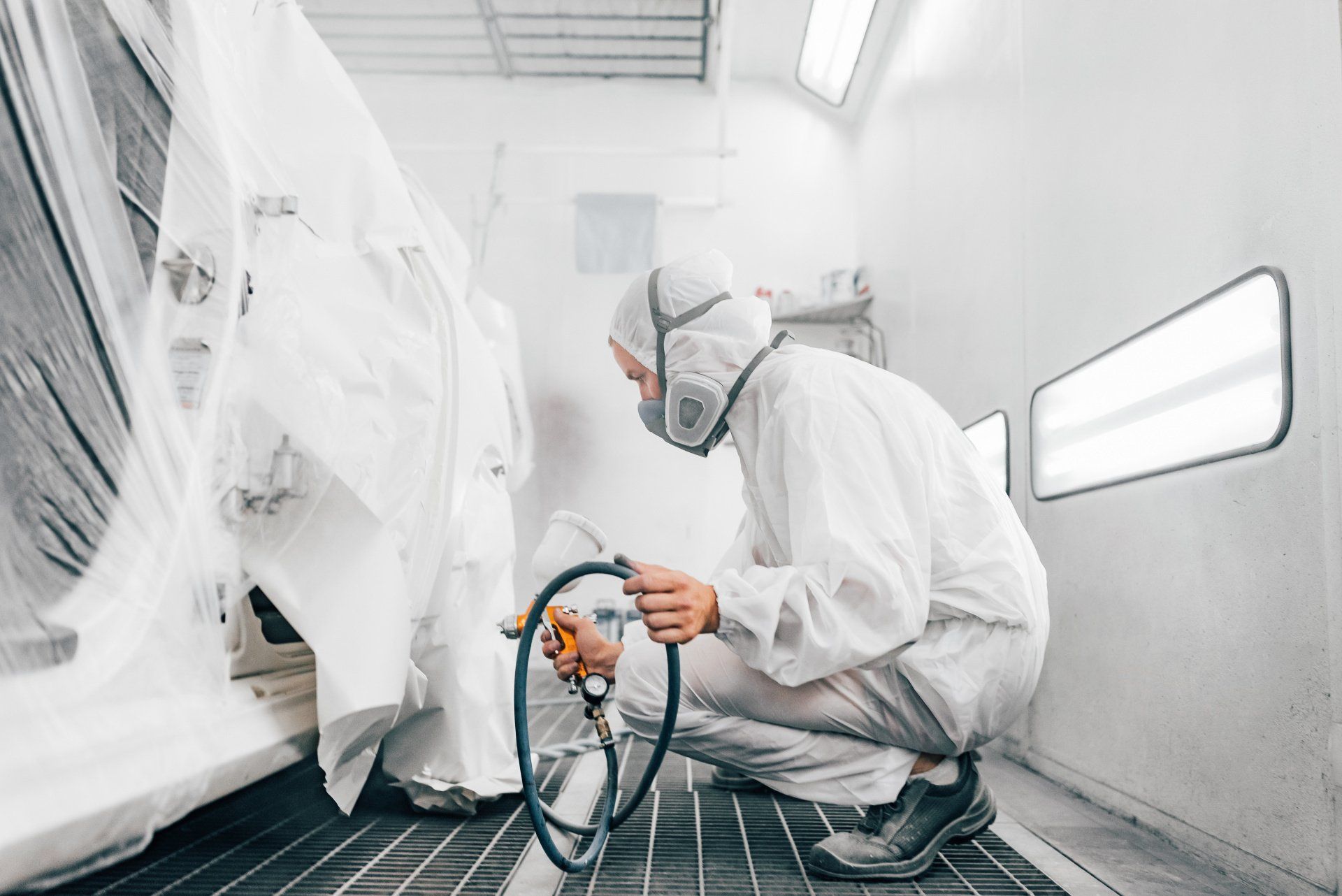 Peinture de carrosserie en cabine