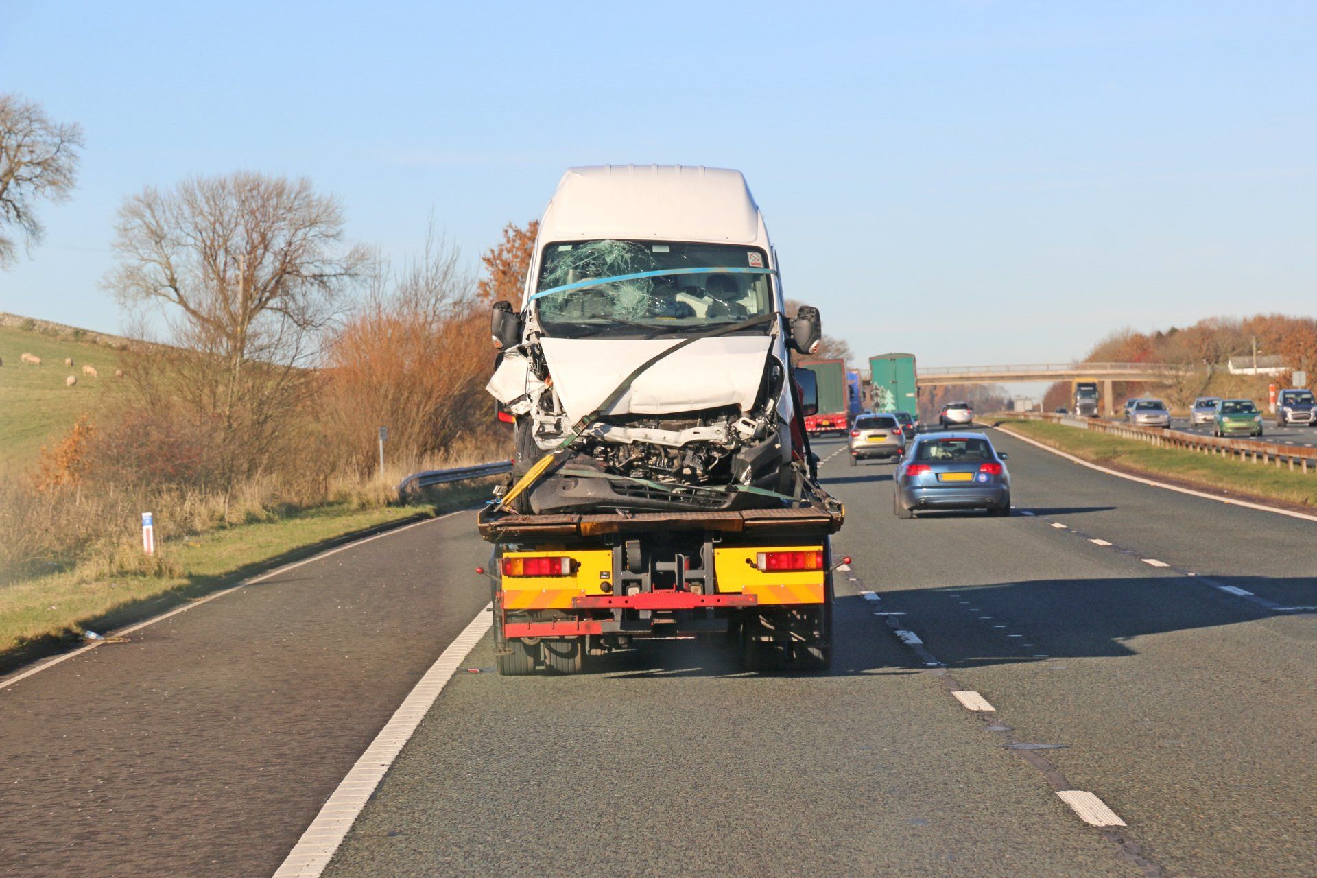 Enlèvement d'un camion épave