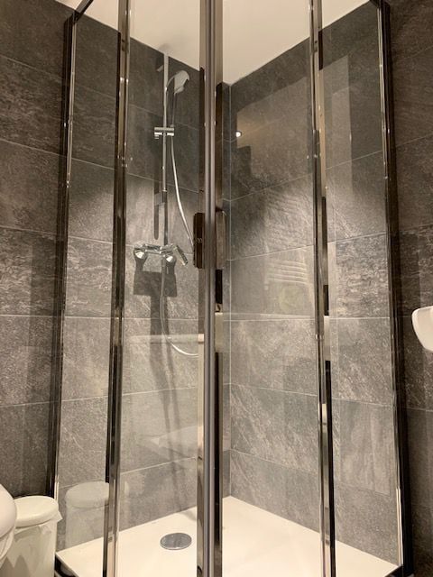 Porte de douche